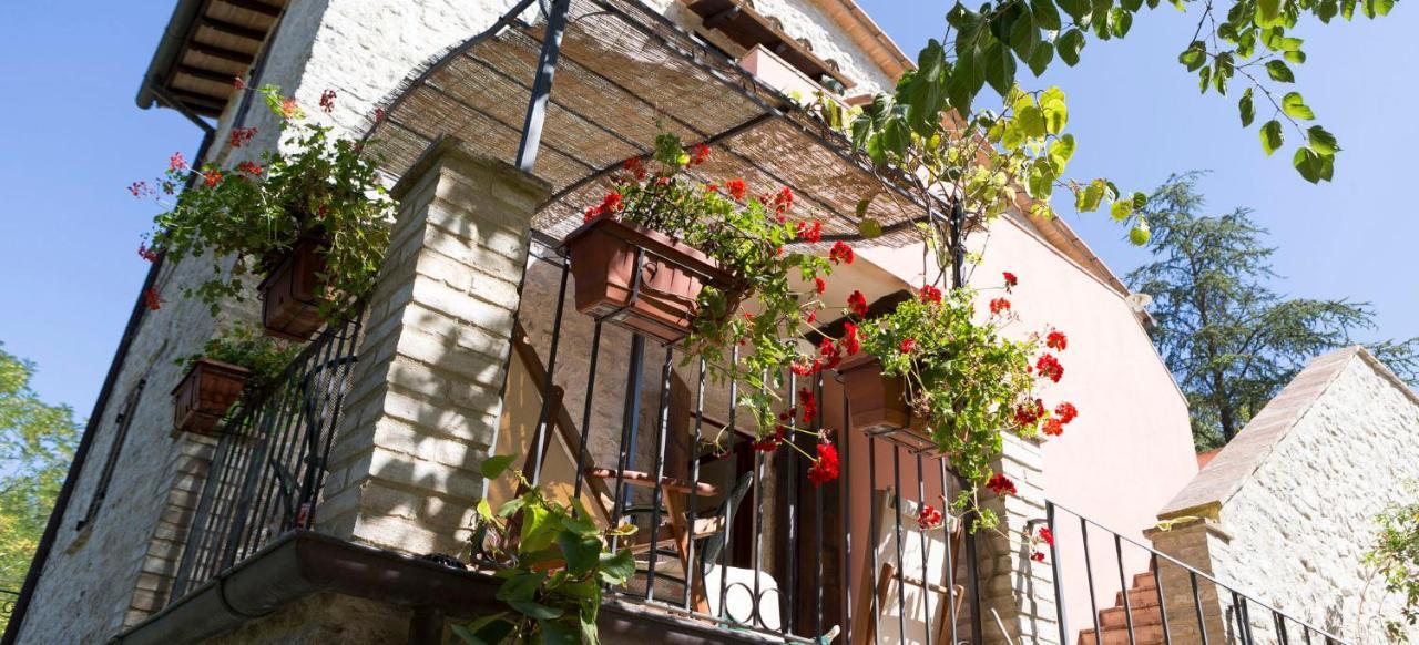 Agriturismo I Melograni Ferentillo Luaran gambar