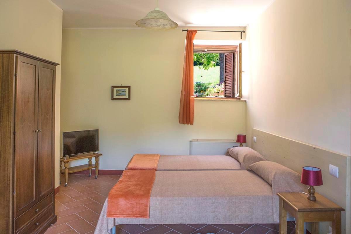 Agriturismo I Melograni Ferentillo Luaran gambar