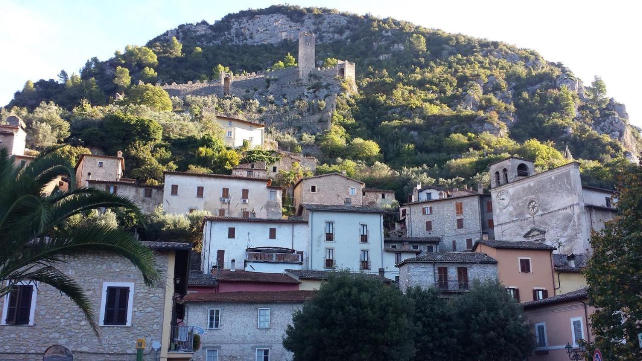 Agriturismo I Melograni Ferentillo Luaran gambar